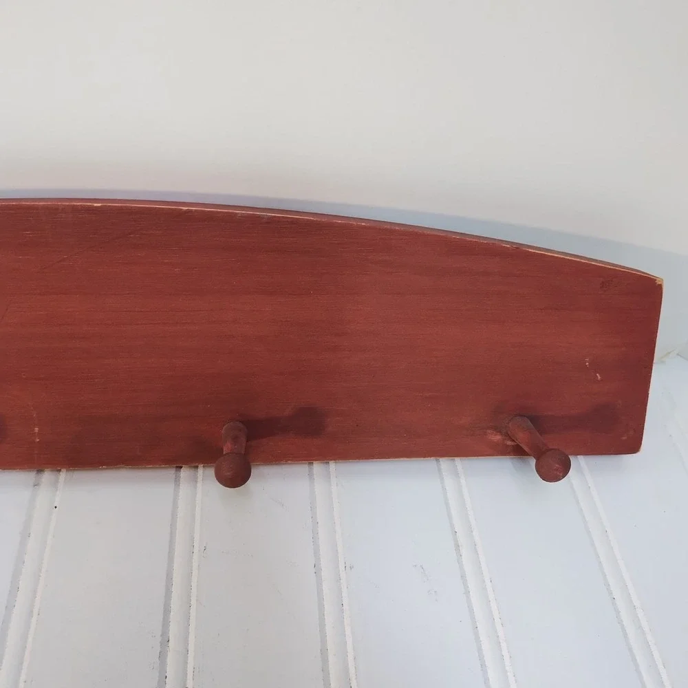 The Unbranded Brand wood country